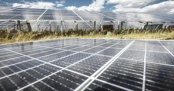 EnBW-Solarpark Görlsdorf: Nachhaltige Energieversorgung mit langfristigen (Foto: Paul Langrock /EnBW)